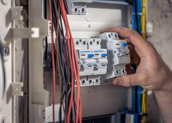 Battery Switch & MCCB Boxes